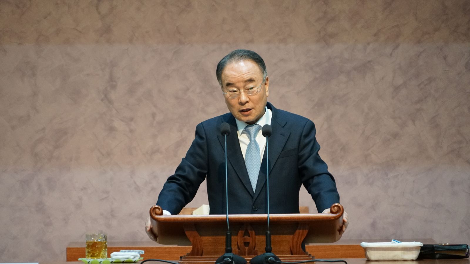 2025.11.11 R2 동래중앙 심령부흥회 2일차 (16-1).JPG