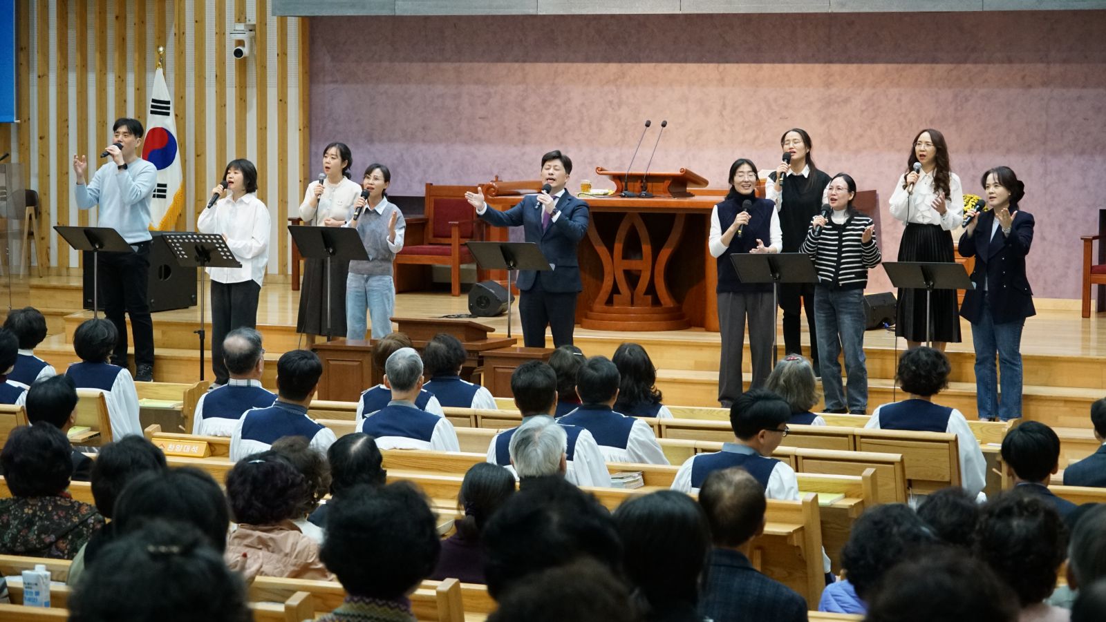 2025.11.11 R2 동래중앙 심령부흥회 2일차 (17).JPG