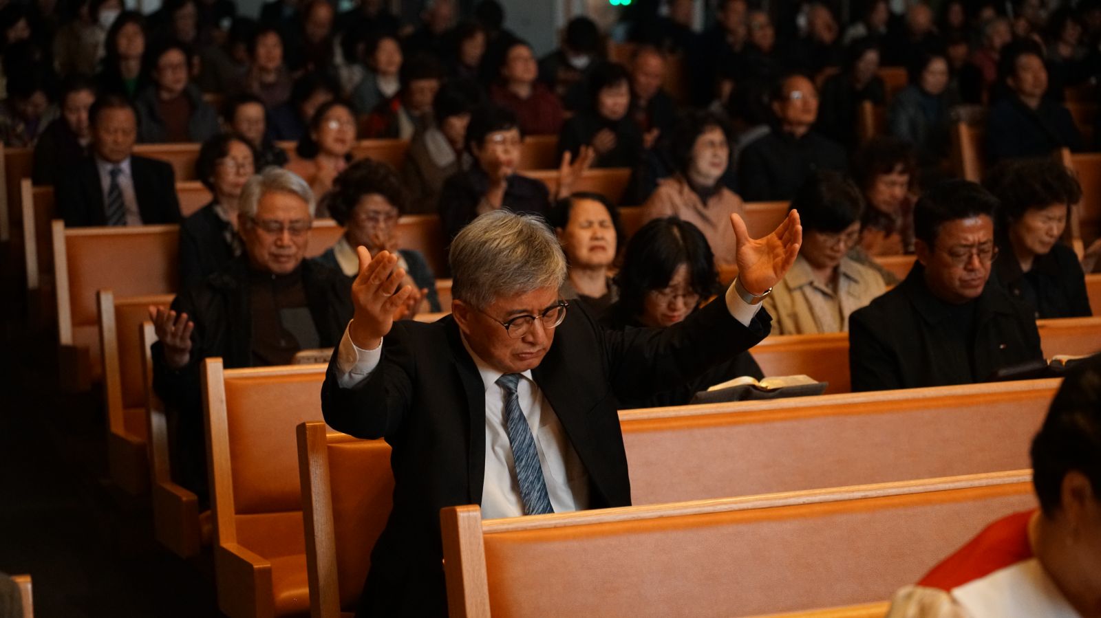 2025.11.12 R2 동래중앙 심령부흥회 3일차 (93).JPG