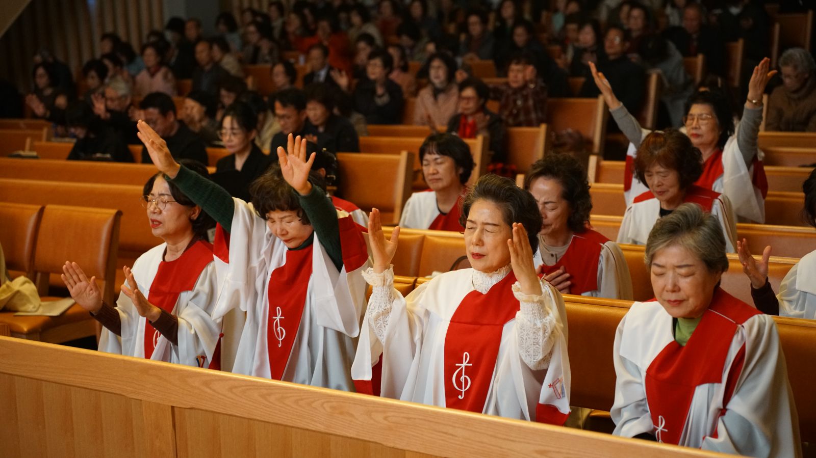 2025.11.12 R2 동래중앙 심령부흥회 3일차 (95).JPG