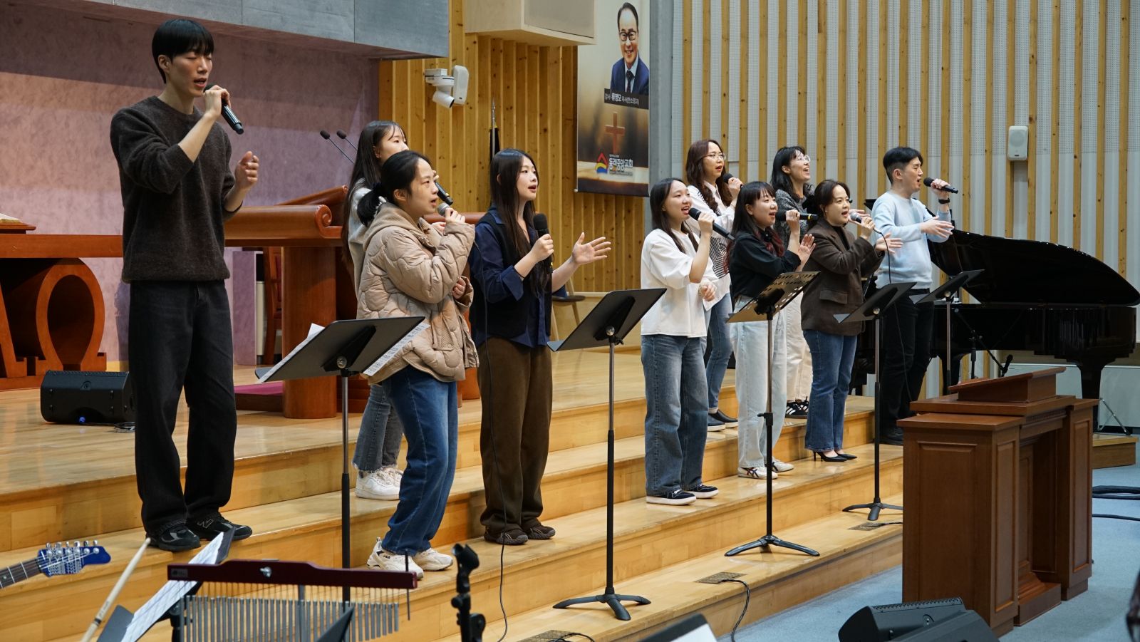 2025.11.12 R2 동래중앙 심령부흥회 3일차 (20).JPG